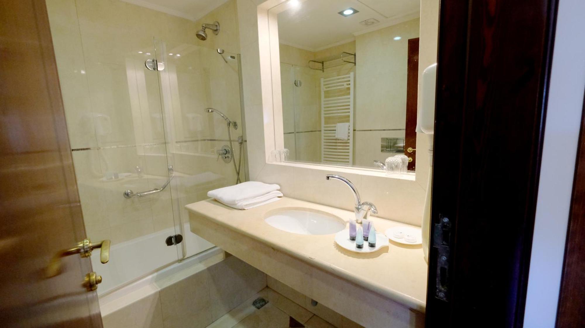 Christmas Hotel - Jerusalem Phòng bức ảnh